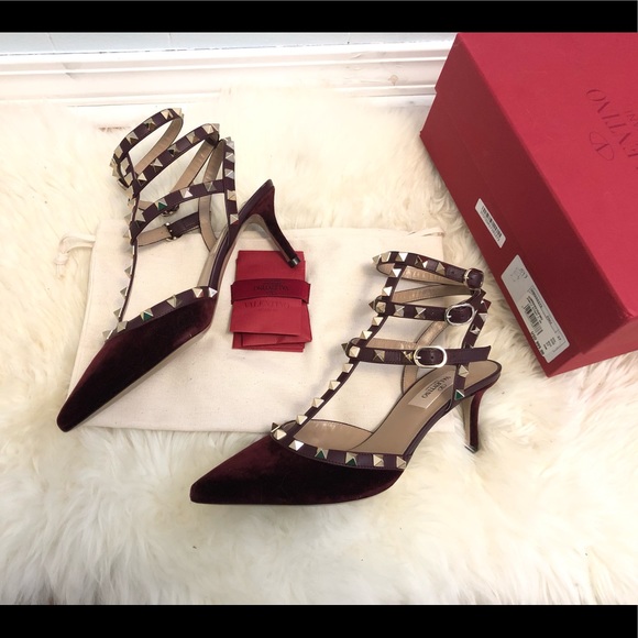 Valentino Garavani Shoes - ❌SOLD❌Valentino Garavani Rockstud Cage Pumps